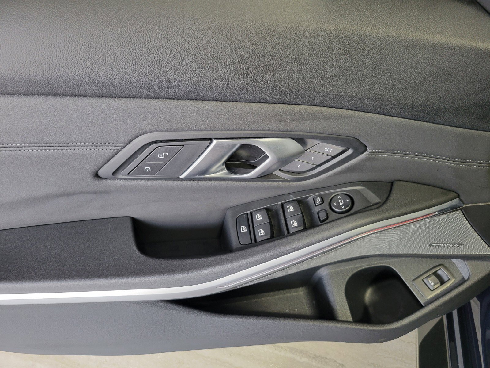 Used 2025 BMW M3 Competition w/ Executive Package image 19