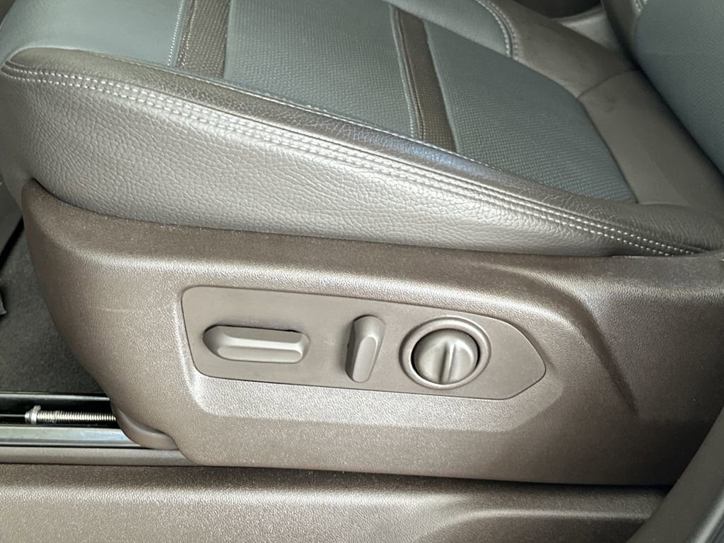 Used 2021 GMC Sierra 1500 Denali w/ Denali Ultimate Package AWD/4WD image 15