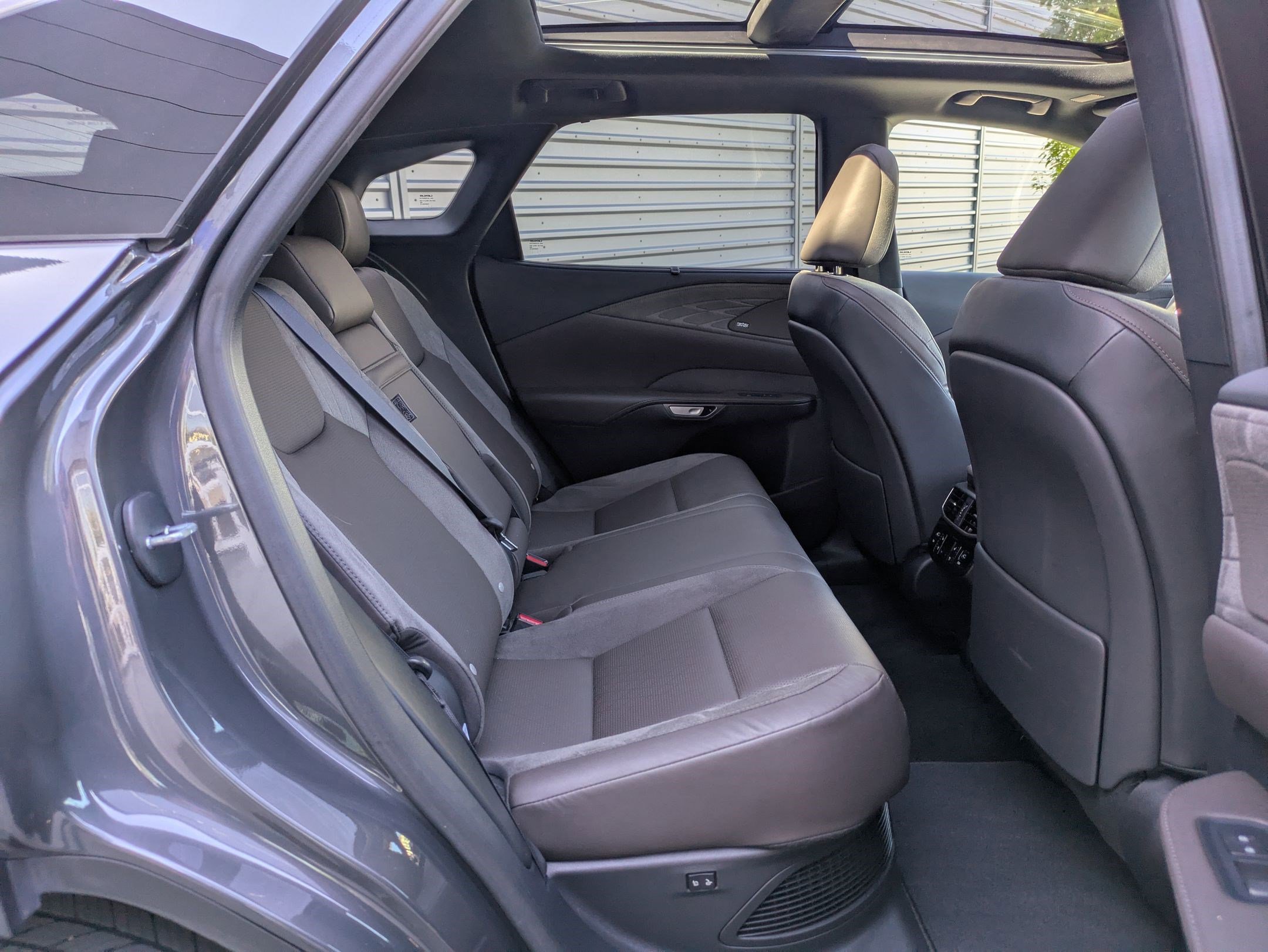 Used 2024 Lexus RX 350 w/ Convenience Package AWD/4WD image 28