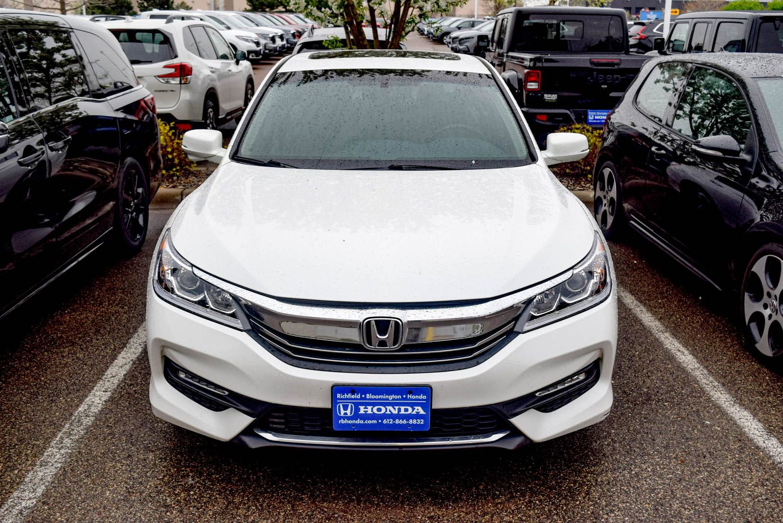 Used 2017 Honda Accord EX-L image 14