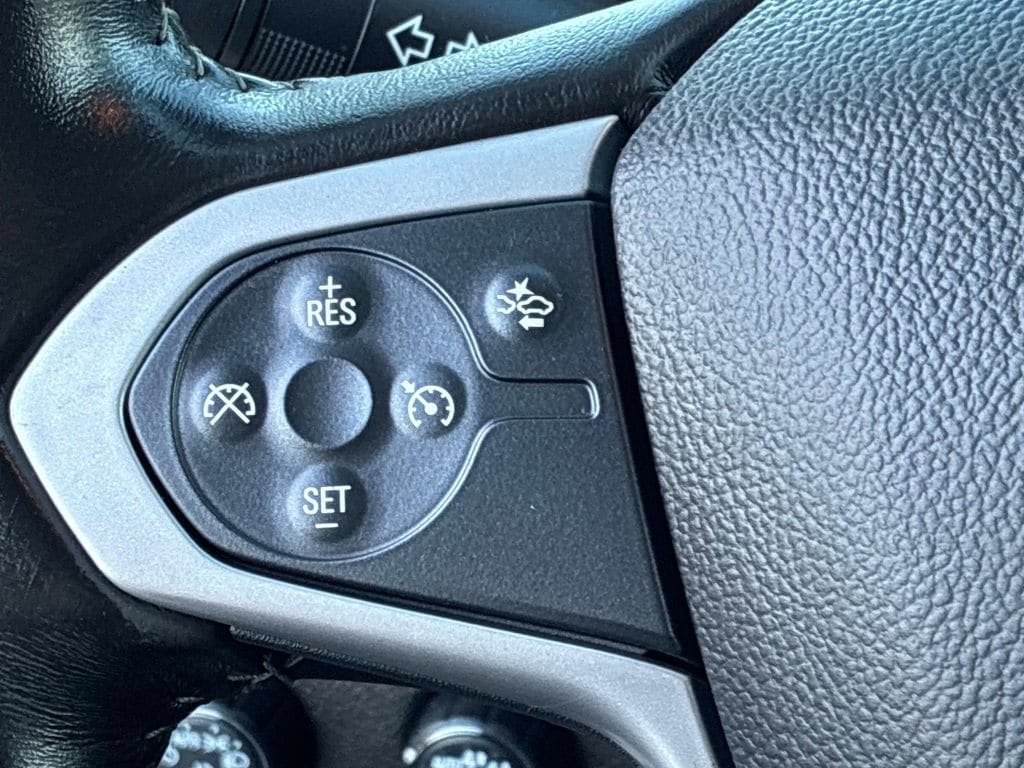 Used 2021 Chevrolet Colorado LT w/ Safety Package AWD/4WD image 23