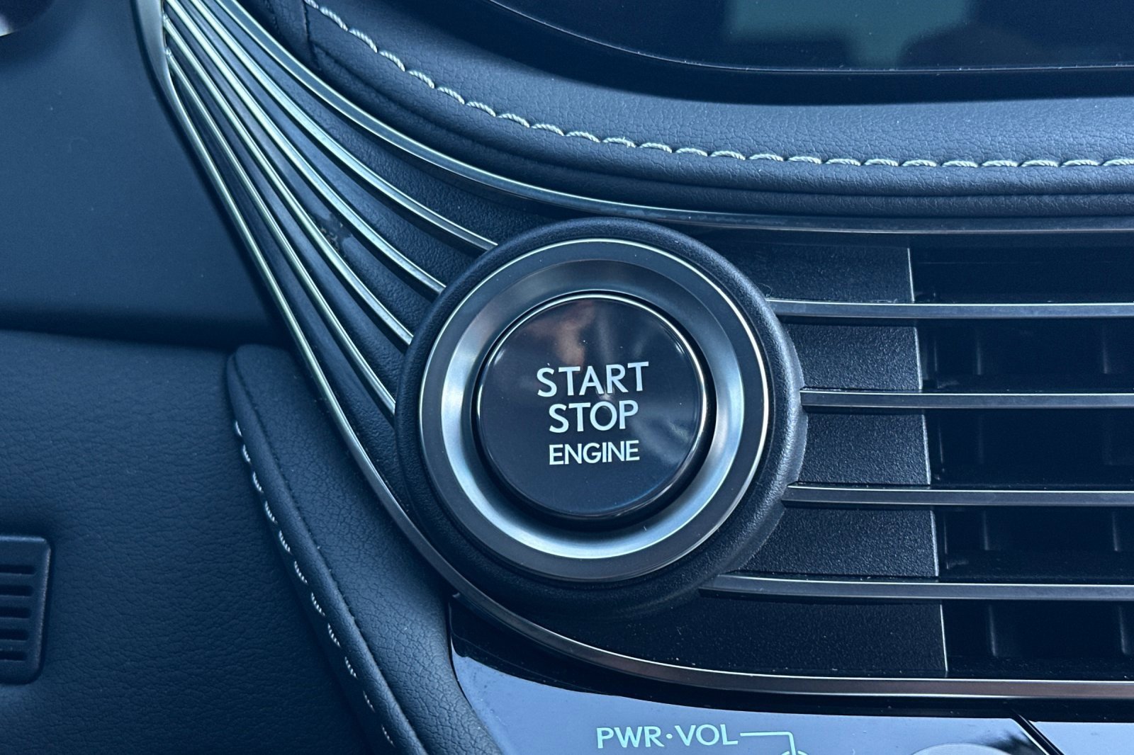 Used 2023 Lexus LS 500 F Sport image 21