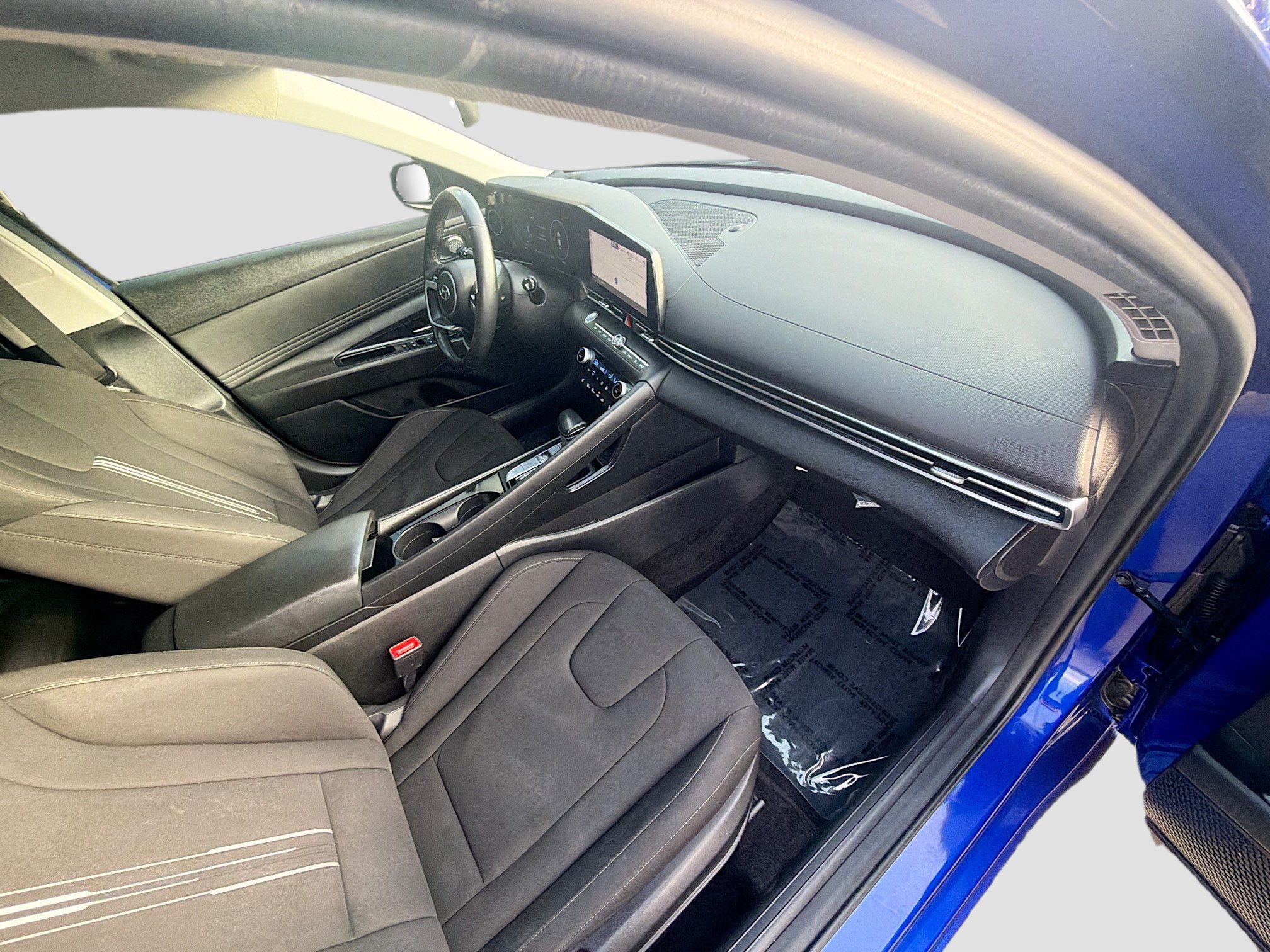 Used 2023 Hyundai Elantra SEL w/ Convenience Package FWD image 30