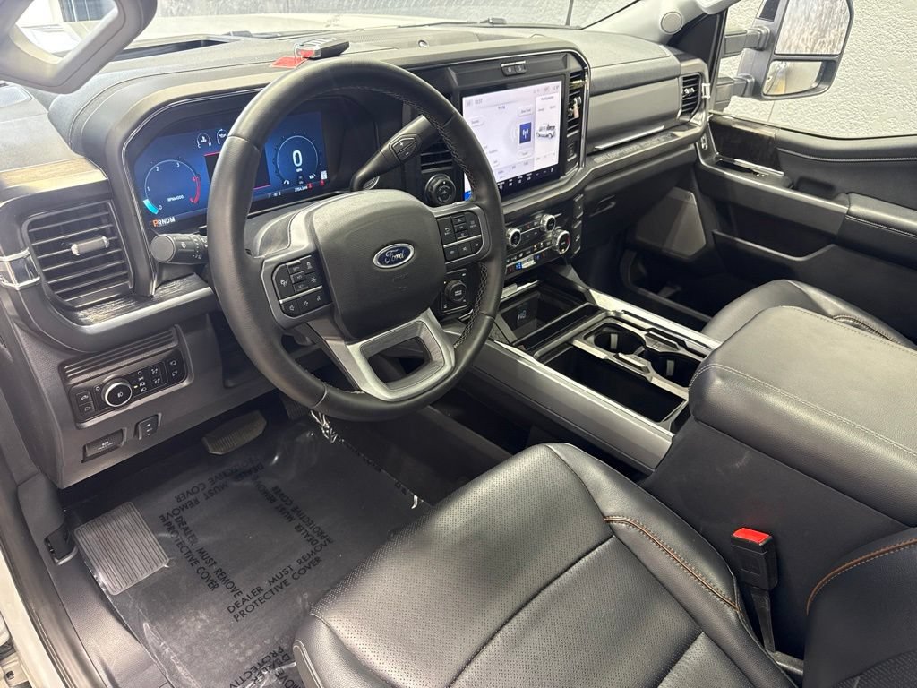 Used 2025 Ford F350 Lariat w/ Lariat Ultimate Package AWD/4WD image 20