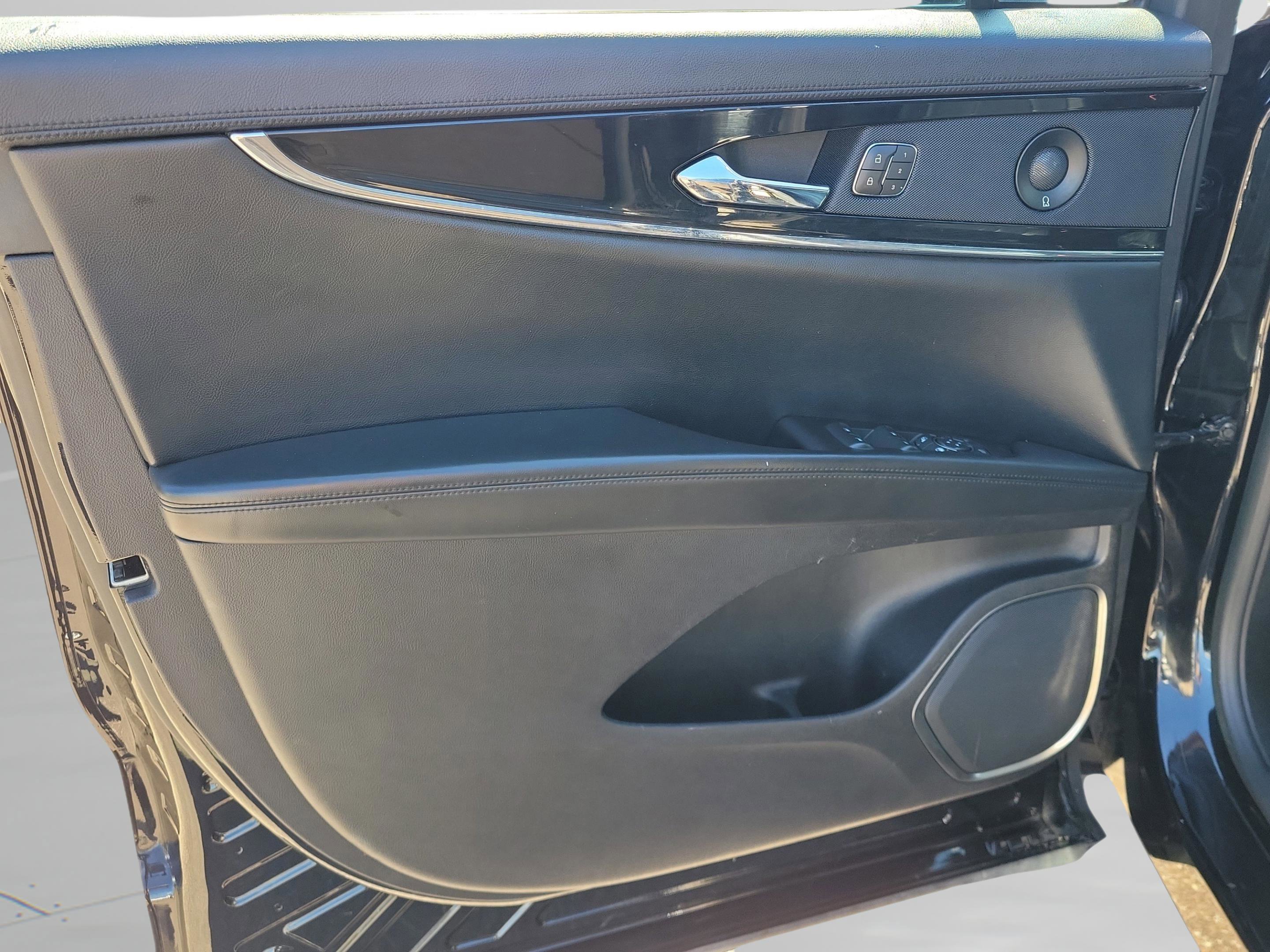 Used 2021 Lincoln Nautilus Reserve image 19