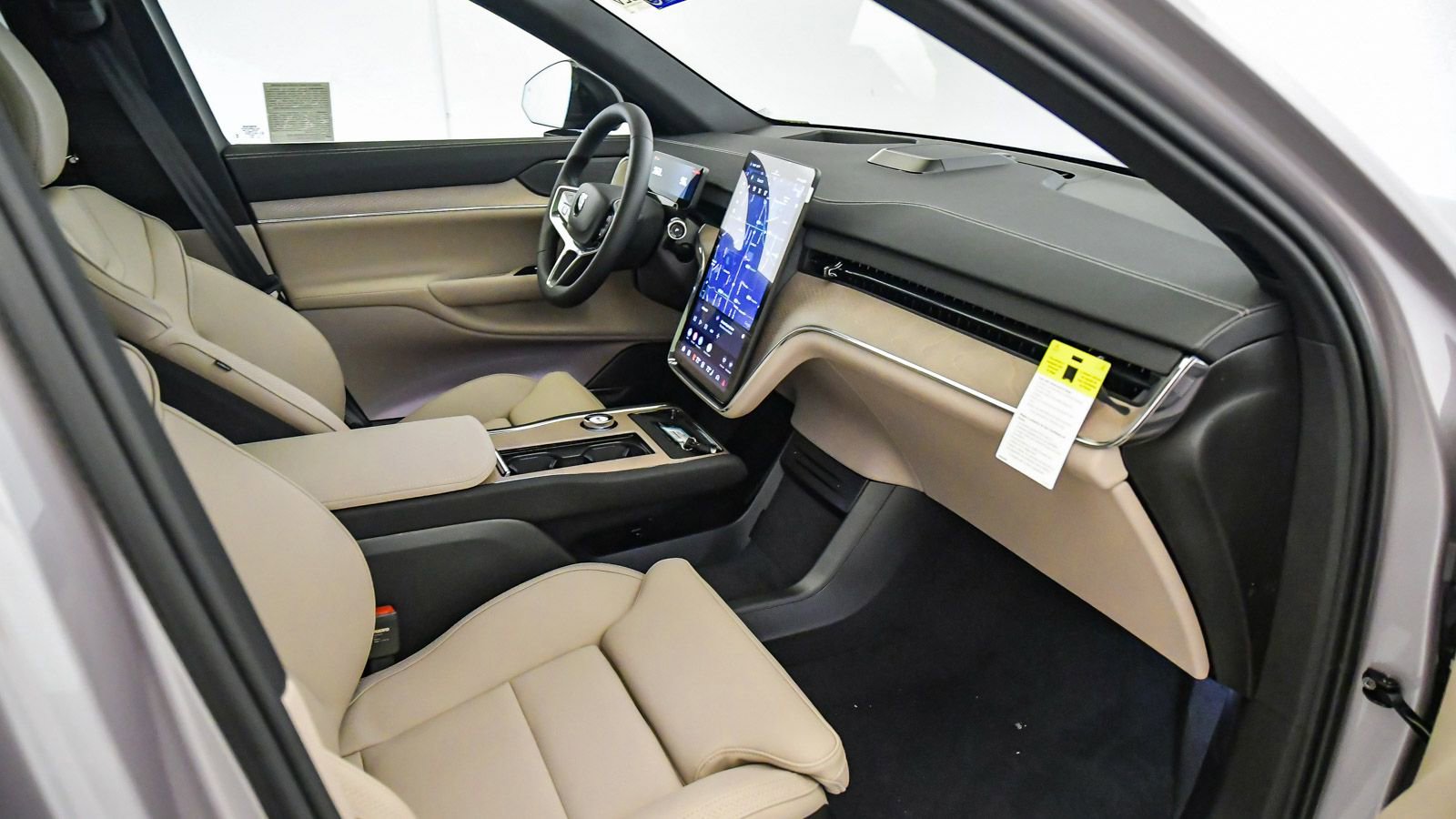New 2026 Volvo EX90 Plus image 17