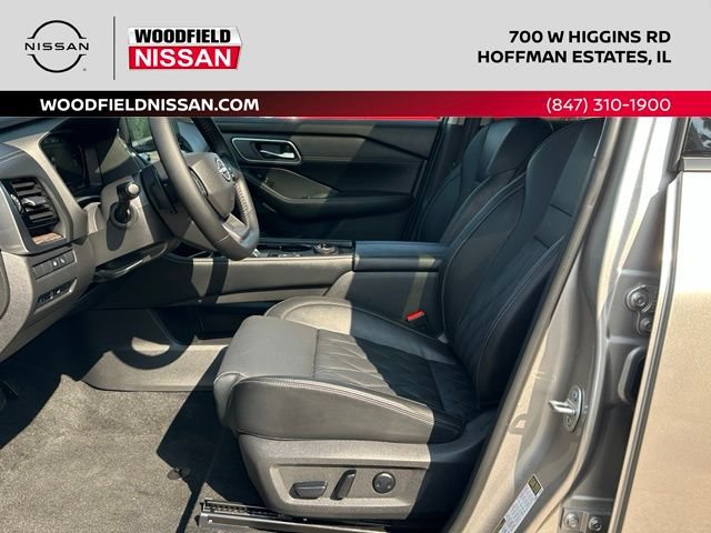 Certified 2026 Nissan Rogue Platinum w/ Platinum Premium Package AWD/4WD image 24