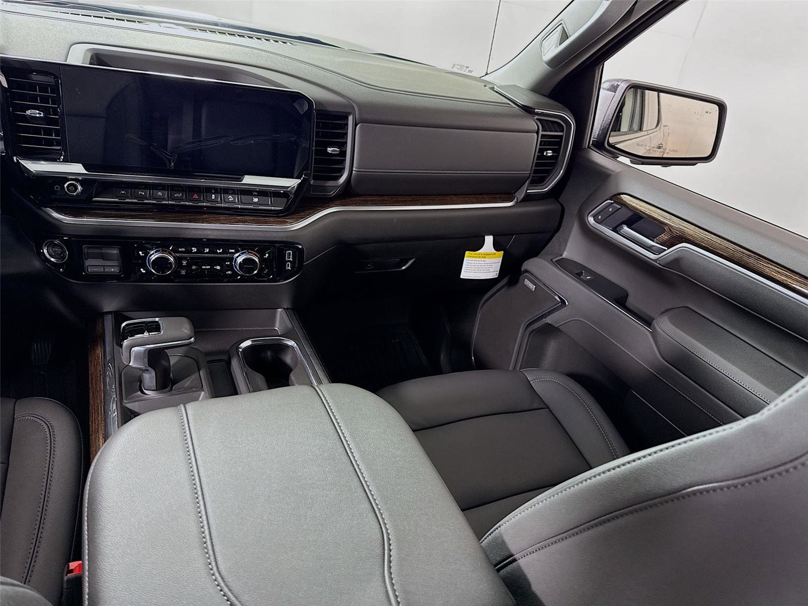 New 2026 GMC Sierra 1500 Elevation w/ Elevation Premium Package image 18