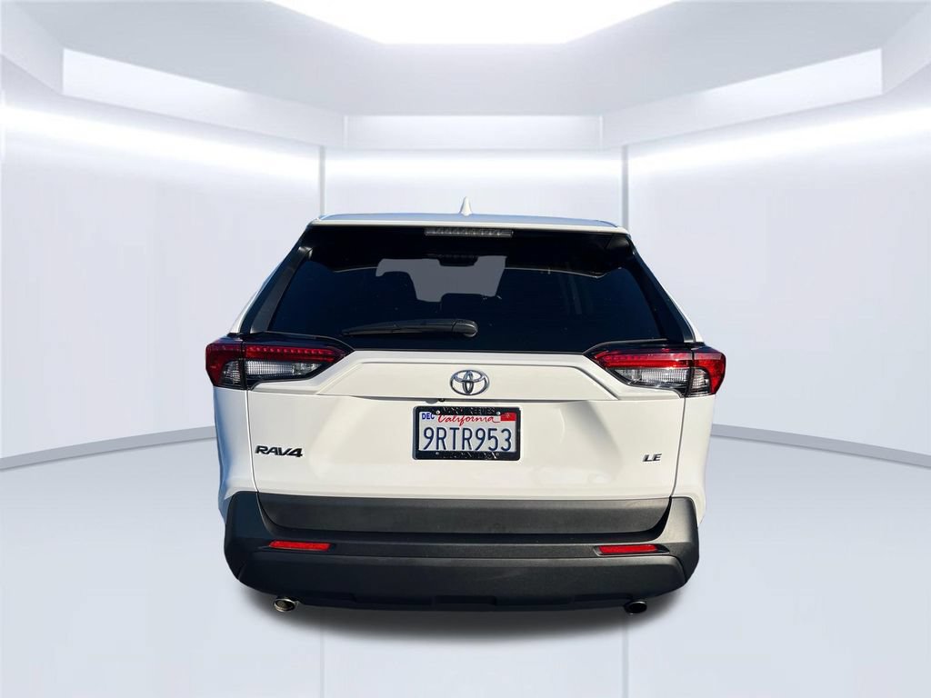 Used 2025 Toyota RAV4 LE FWD image 4