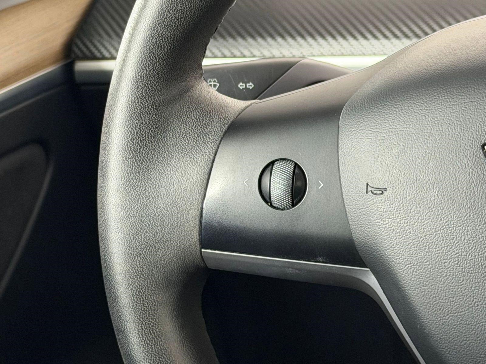 Used 2021 Tesla Model 3 Long Range image 16