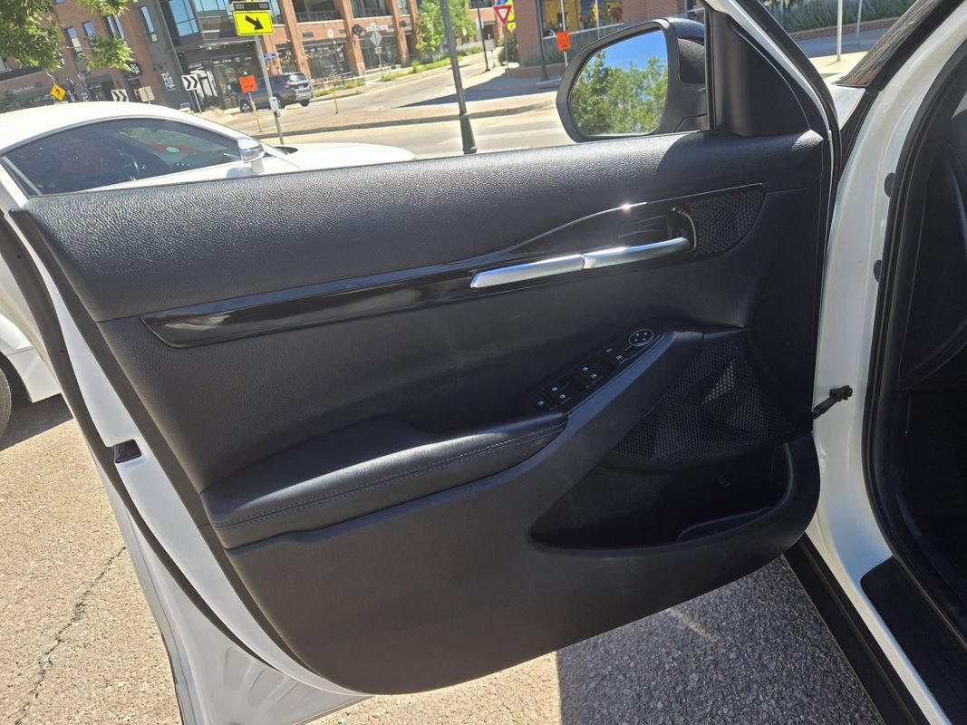Used 2022 Kia Seltos S FWD image 36