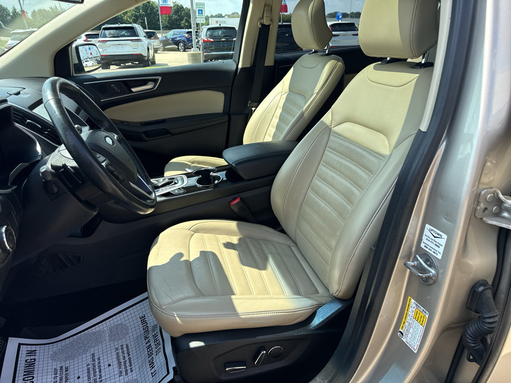 Used 2017 Ford Edge SEL w/ Equipment Group 201A AWD/4WD image 10