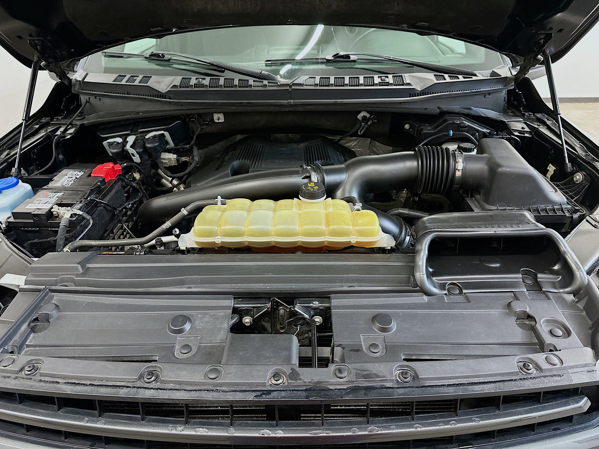 Used 2020 Ford F150 XLT w/ Equipment Group 302A Luxury image 34