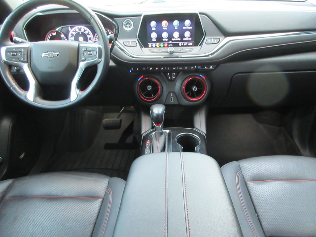 Certified 2022 Chevrolet Blazer RS w/ Enhanced Convenience Package AWD/4WD image 17