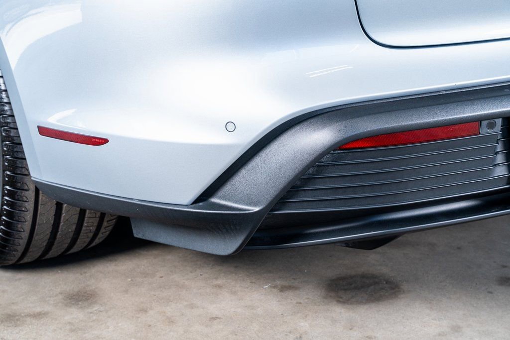 Used 2024 Porsche Taycan image 23