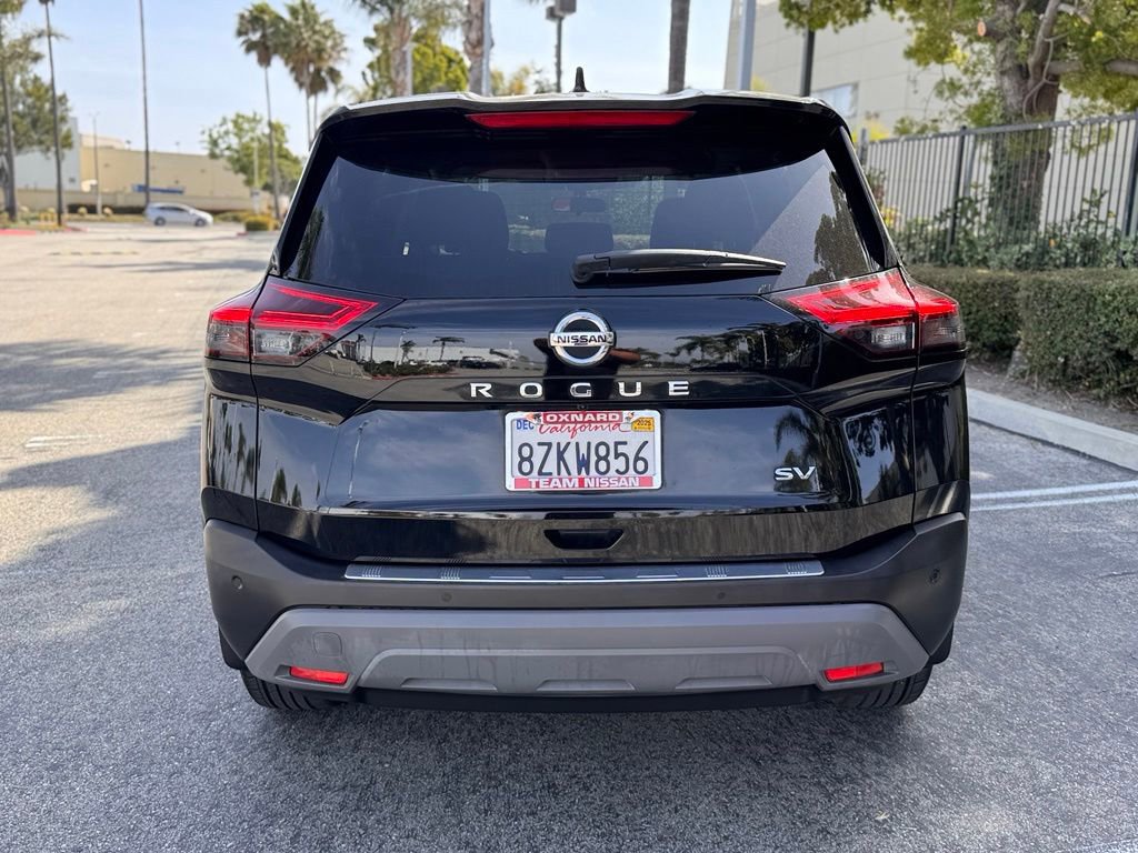 Certified 2021 Nissan Rogue SV FWD image 7