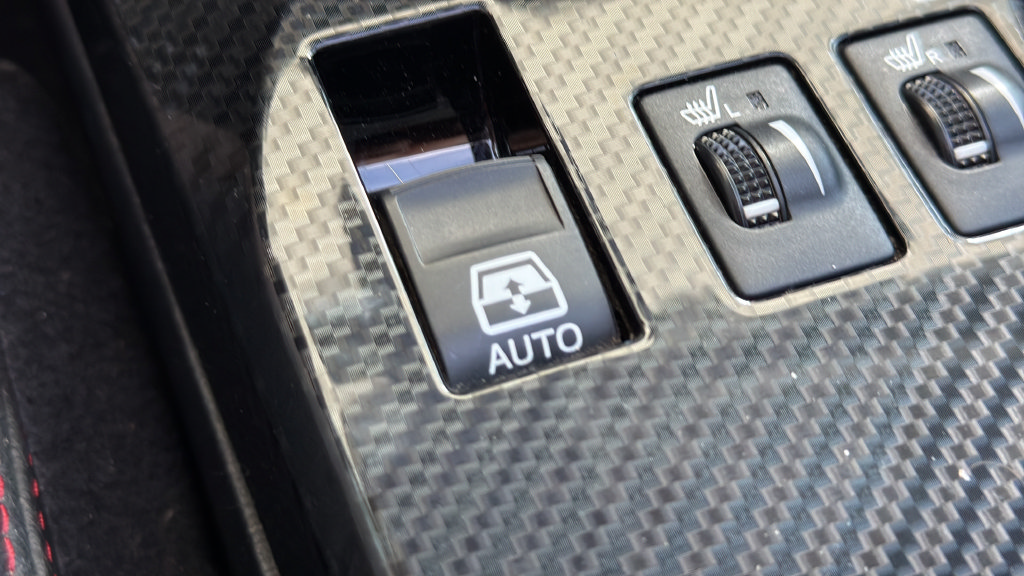 Used 2020 Toyota 4Runner Venture w/ Moonroof Package AWD/4WD image 29