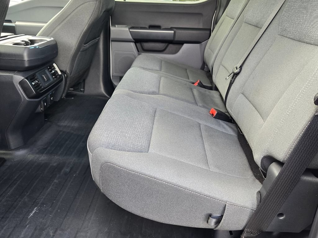 Used 2025 Ford F150 XL w/ Equipment Group 104A Hybrid AWD/4WD image 12