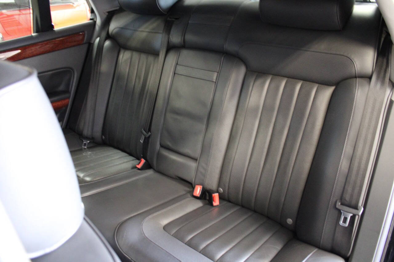 Used 2004 Volkswagen Phaeton V8 AWD/4WD image 35