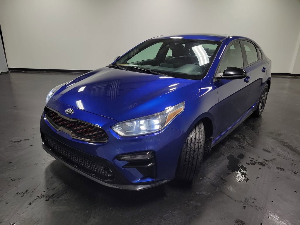 Used 2021 Kia Forte GT-Line w/ GT-Line Premium Package image 4