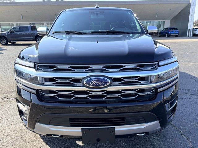 Used 2024 Ford Expedition Max Platinum AWD/4WD image 13