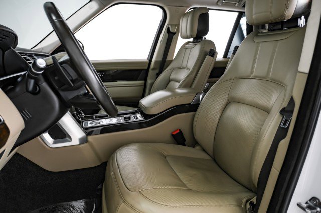 Used 2020 Land Rover Range Rover HSE AWD/4WD image 32