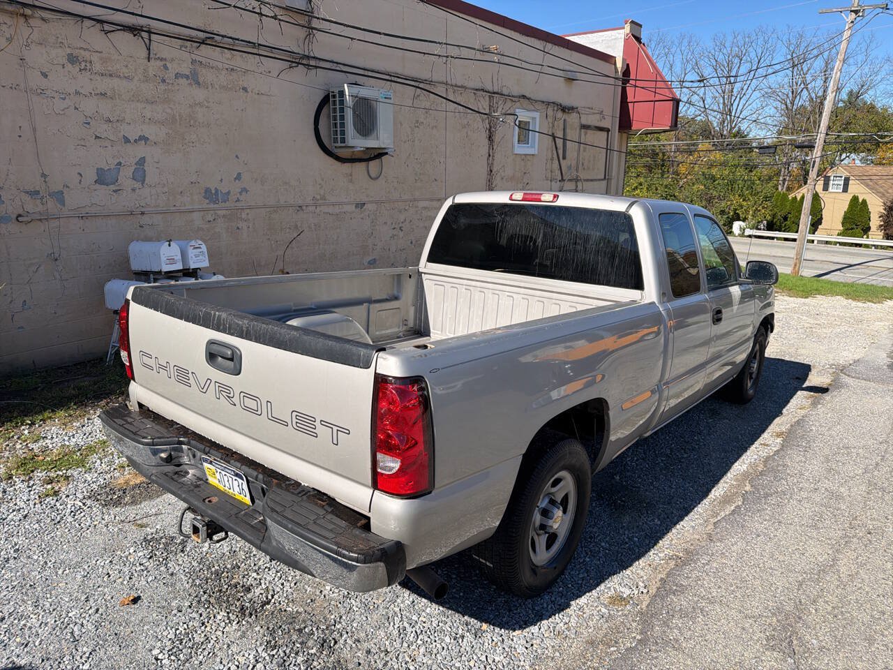 Used 2004 Chevrolet Silverado 1500 W/T RWD image 14