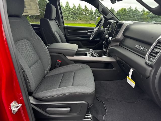 New 2026 RAM 1500 4x4 Crew Cab image 14