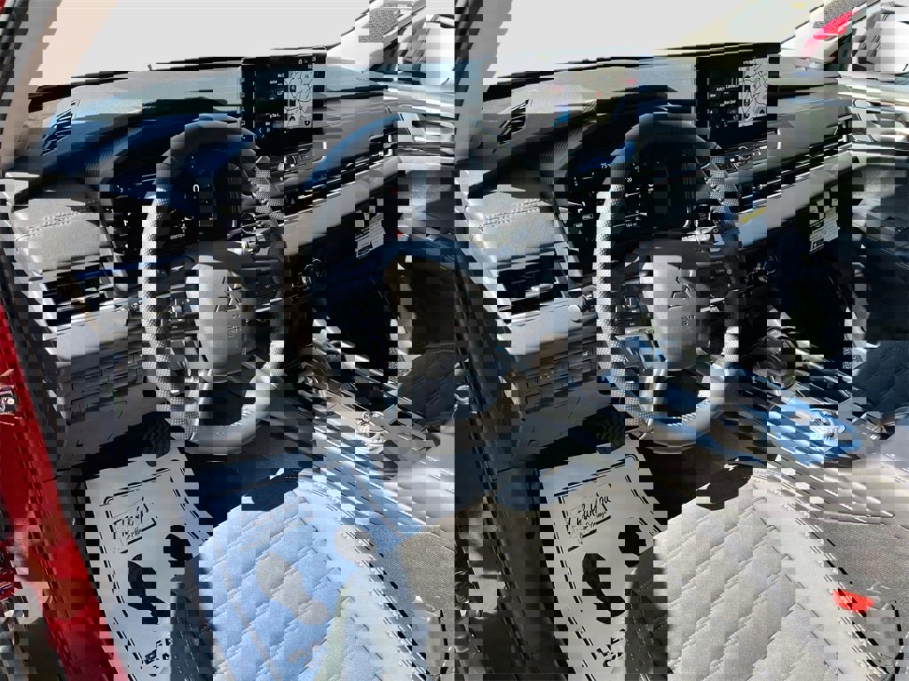 New 2025 Mitsubishi Outlander SE image 9