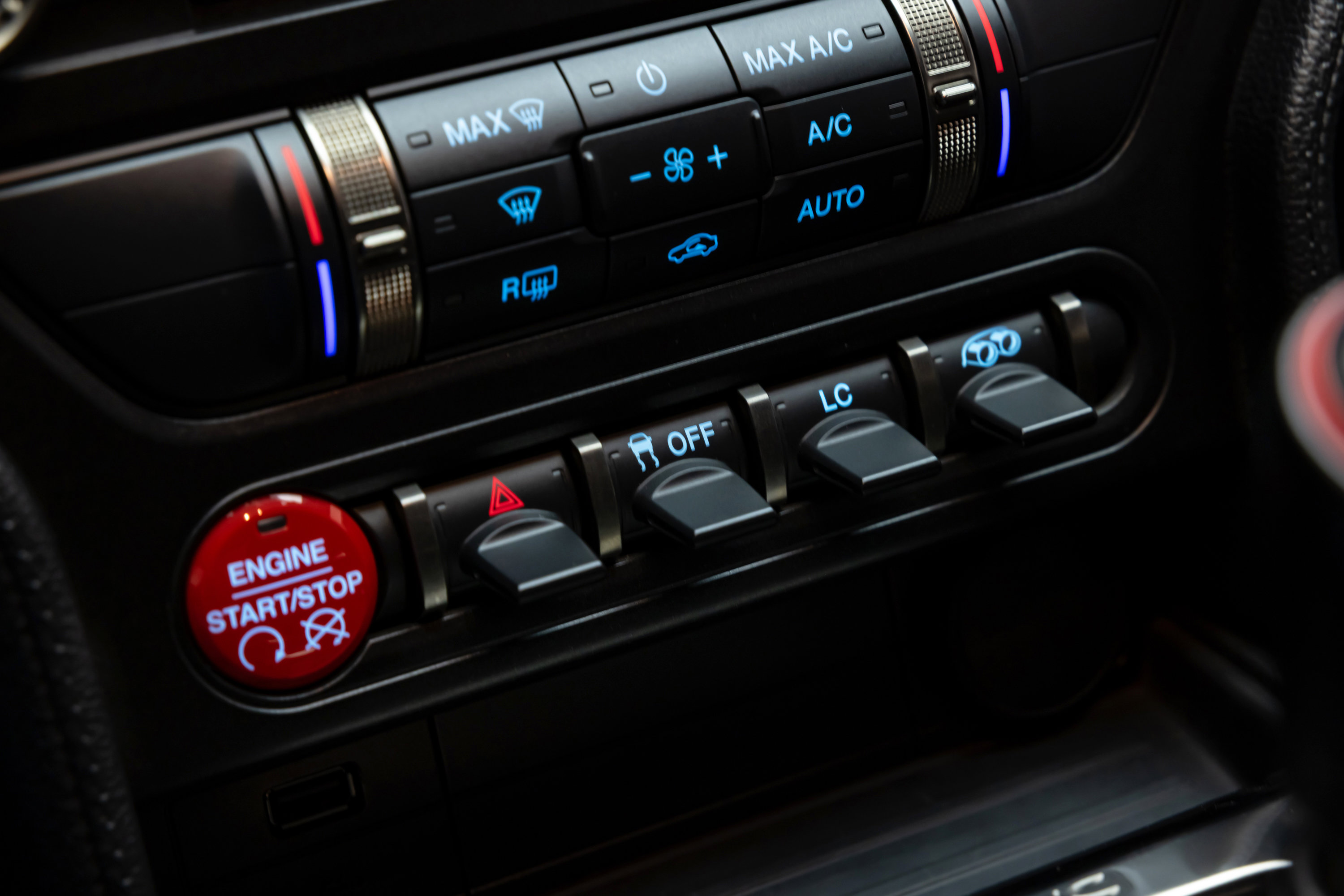 Used 2016 Ford Mustang Shelby GT350R w/ GT350R Equipment Group 920A image 83