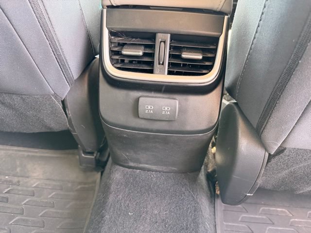 Used 2022 Subaru Outback Premium AWD/4WD image 14