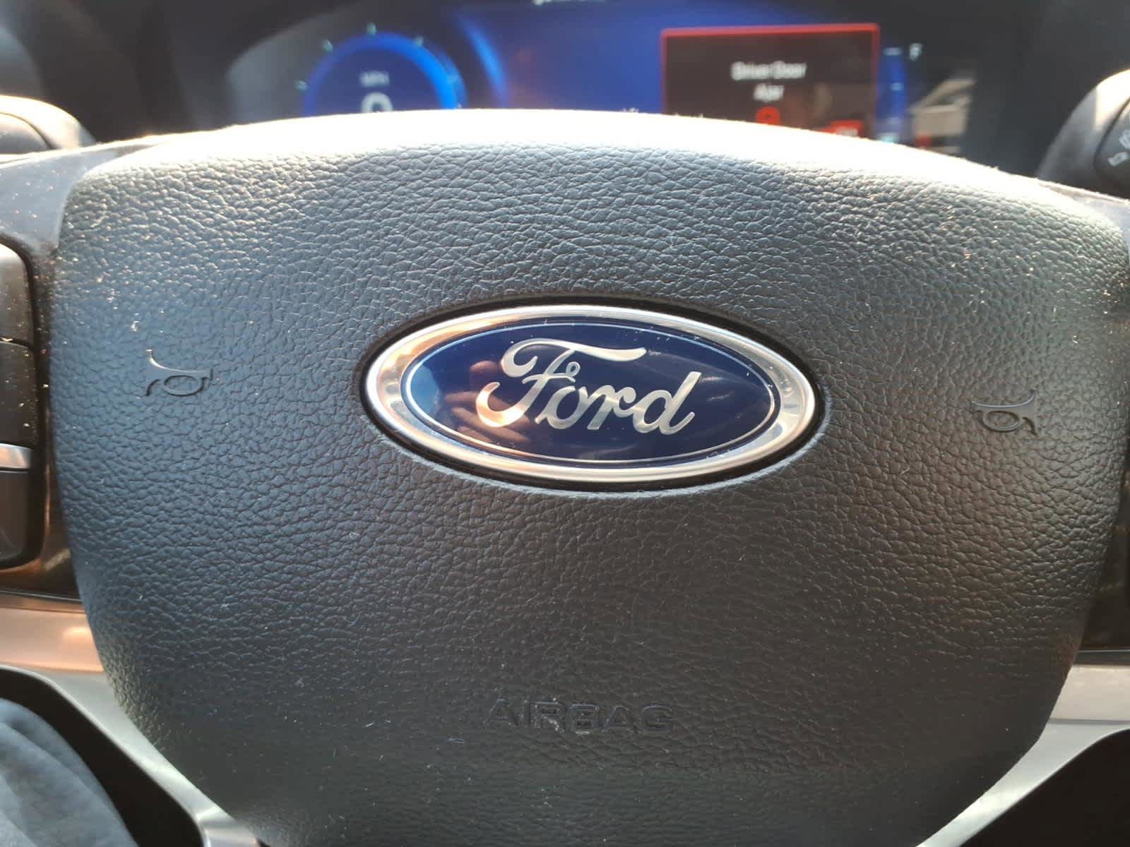 Used 2022 Ford Explorer ST w/ Equipment Group 401A AWD/4WD image 10