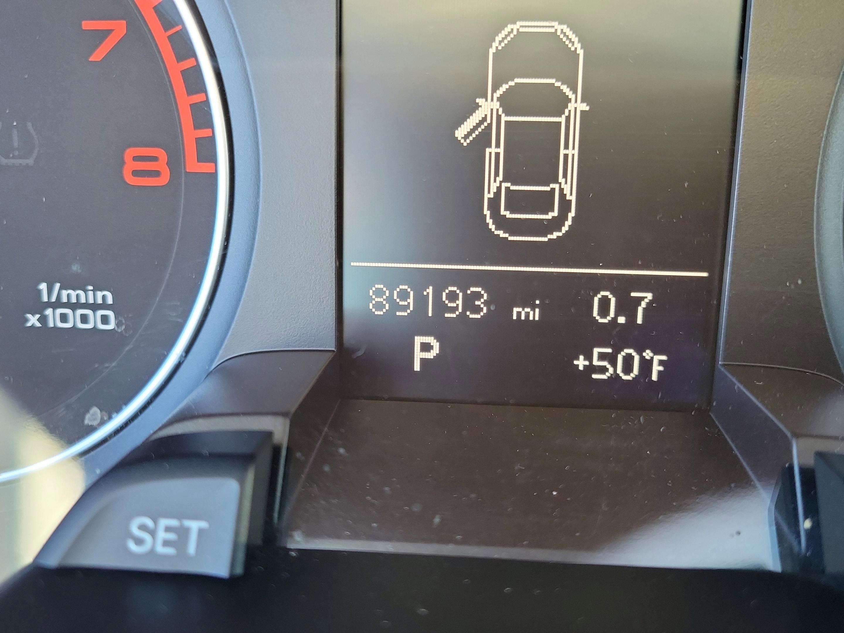 Used 2013 Audi A4 2.0T Premium w/ Convenience Pkg image 18