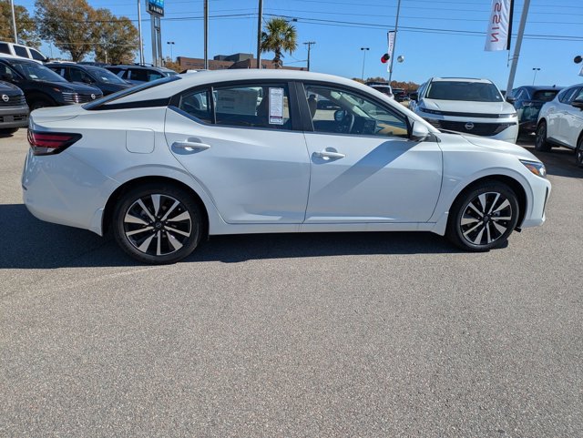 New 2025 Nissan Sentra SV w/ SV Premium Package FWD image 2
