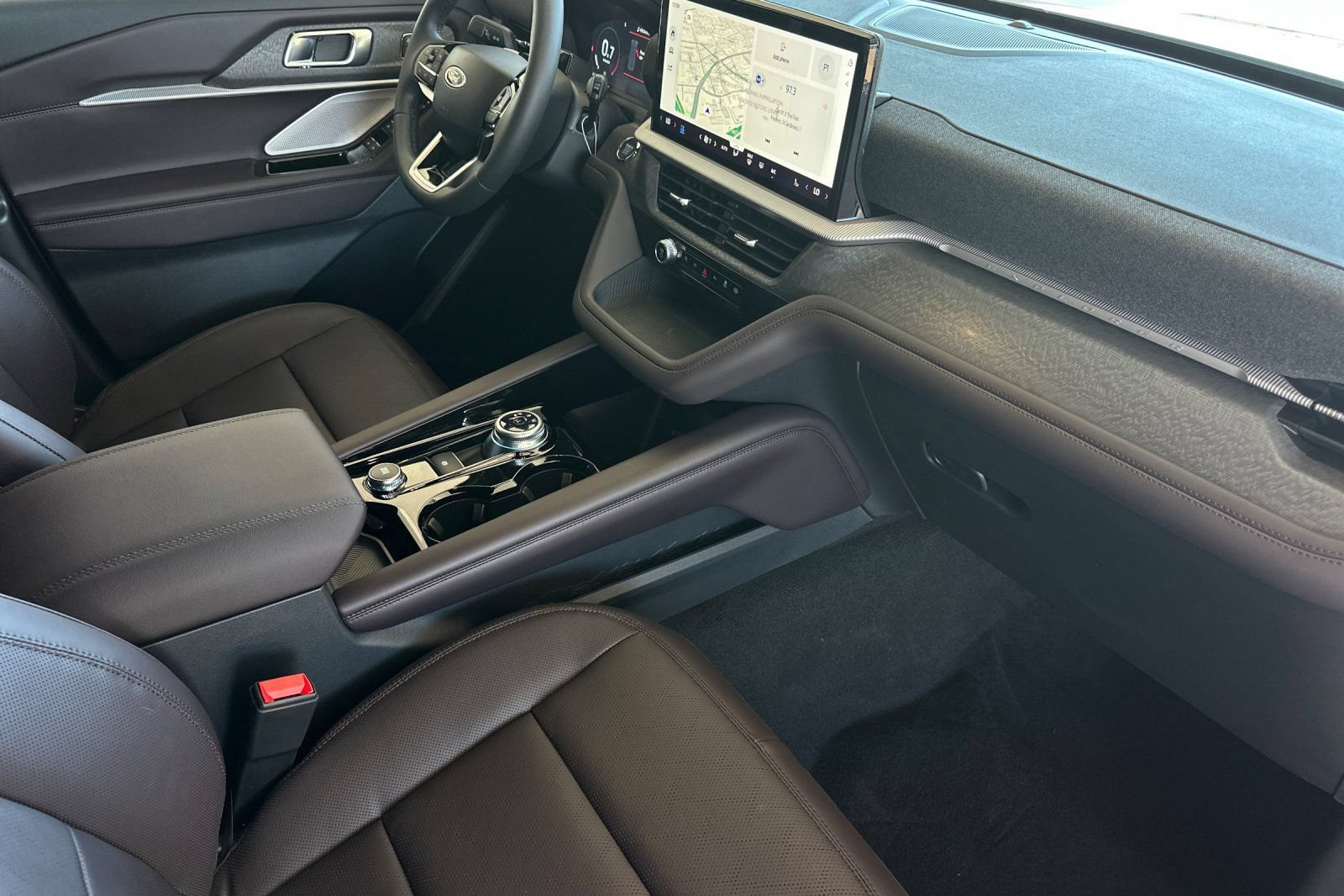 New 2026 Ford Explorer Platinum RWD image 16