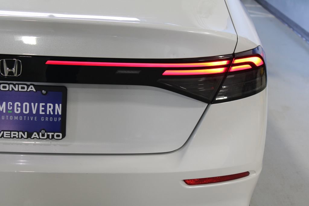 Used 2024 Honda Accord EX image 38