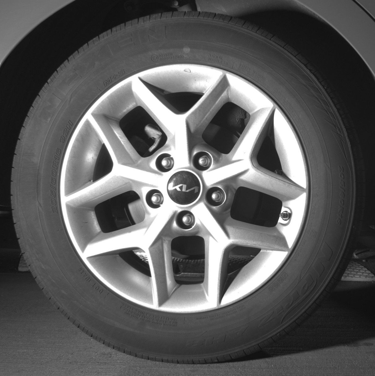 Used 2025 Kia Soul LX w/ LX Technology Package image 15