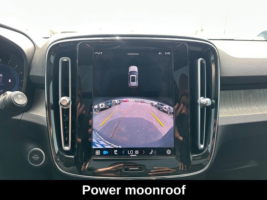 Used 2023 Volvo XC40 B5 Plus w/ Protection Package Premier image 17