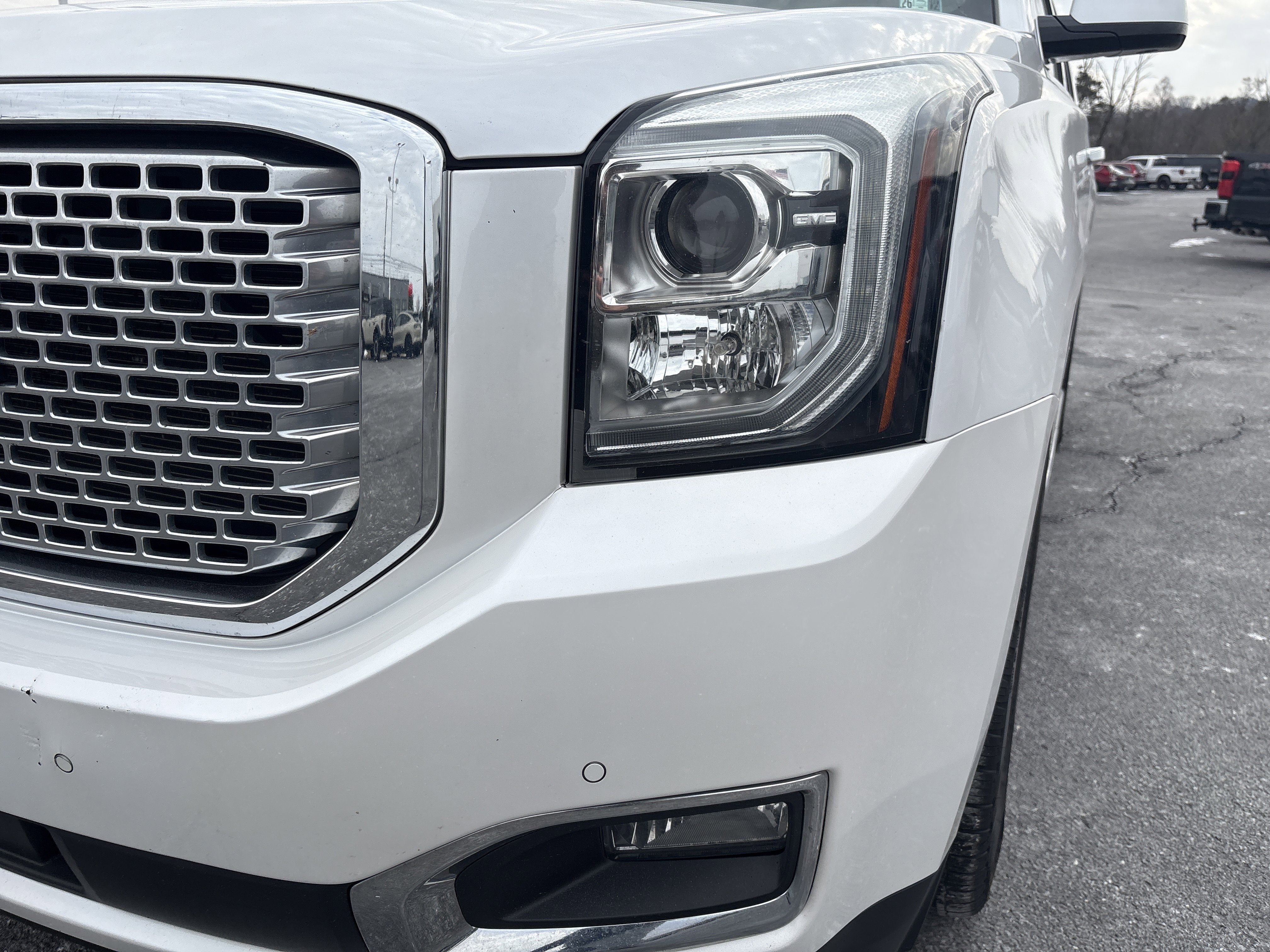 Used 2016 GMC Yukon Denali w/ Open Road Package image 10