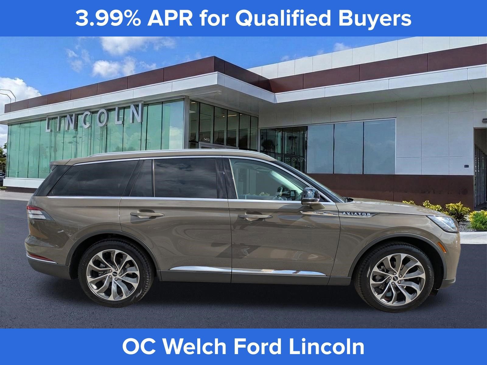 Used 2025 Lincoln Aviator Reserve image 4