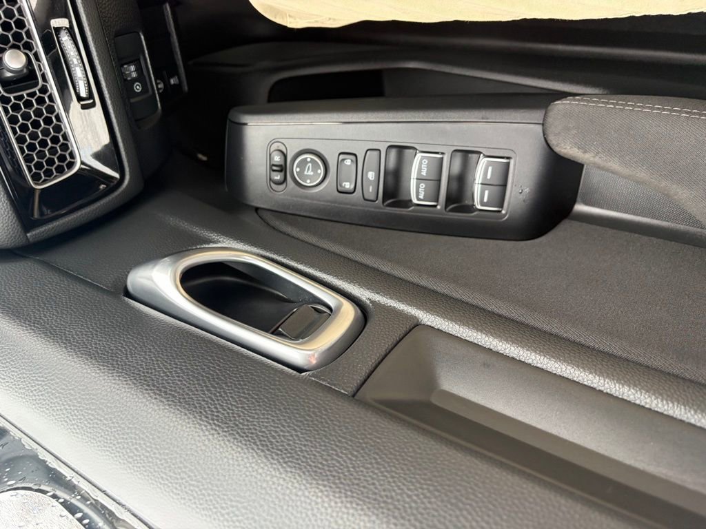 Used 2023 Honda Civic LX image 41