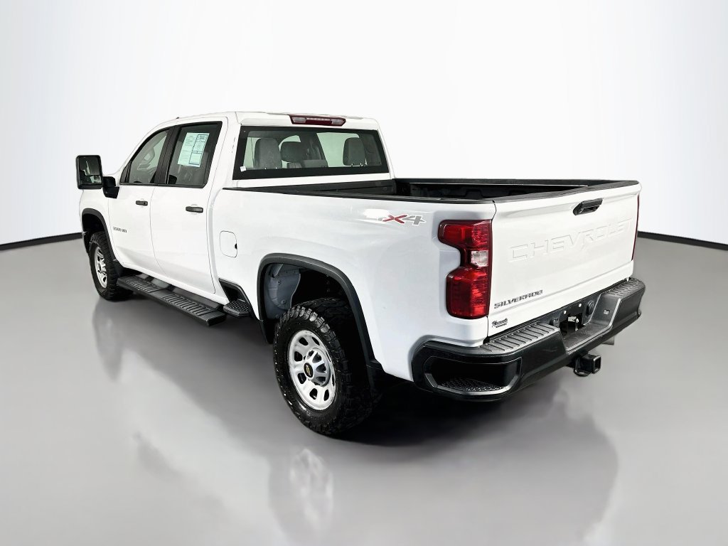 Used 2024 Chevrolet Silverado 3500 W/T AWD/4WD image 5