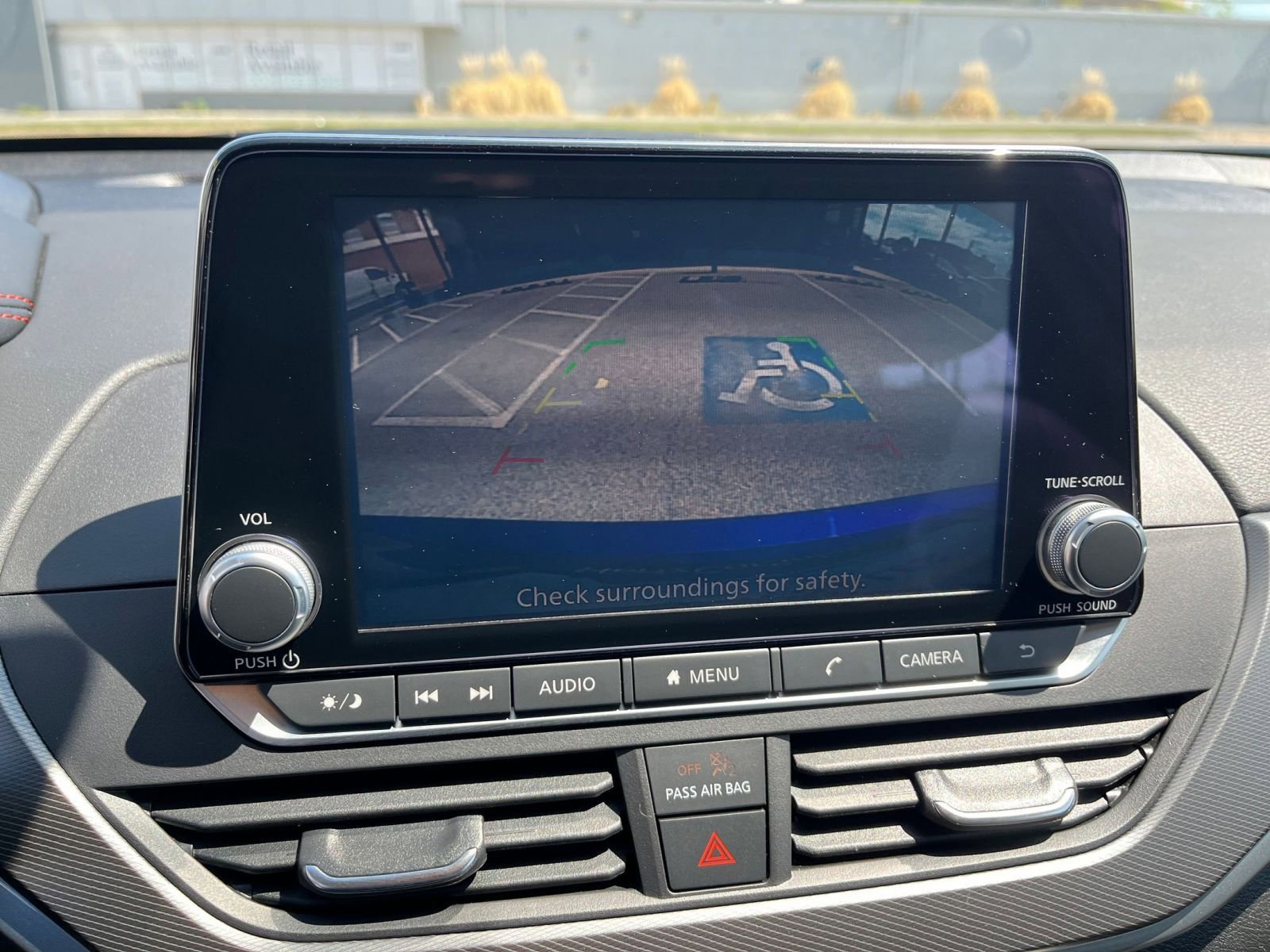 Used 2025 Nissan Altima 2.5 SR FWD image 24