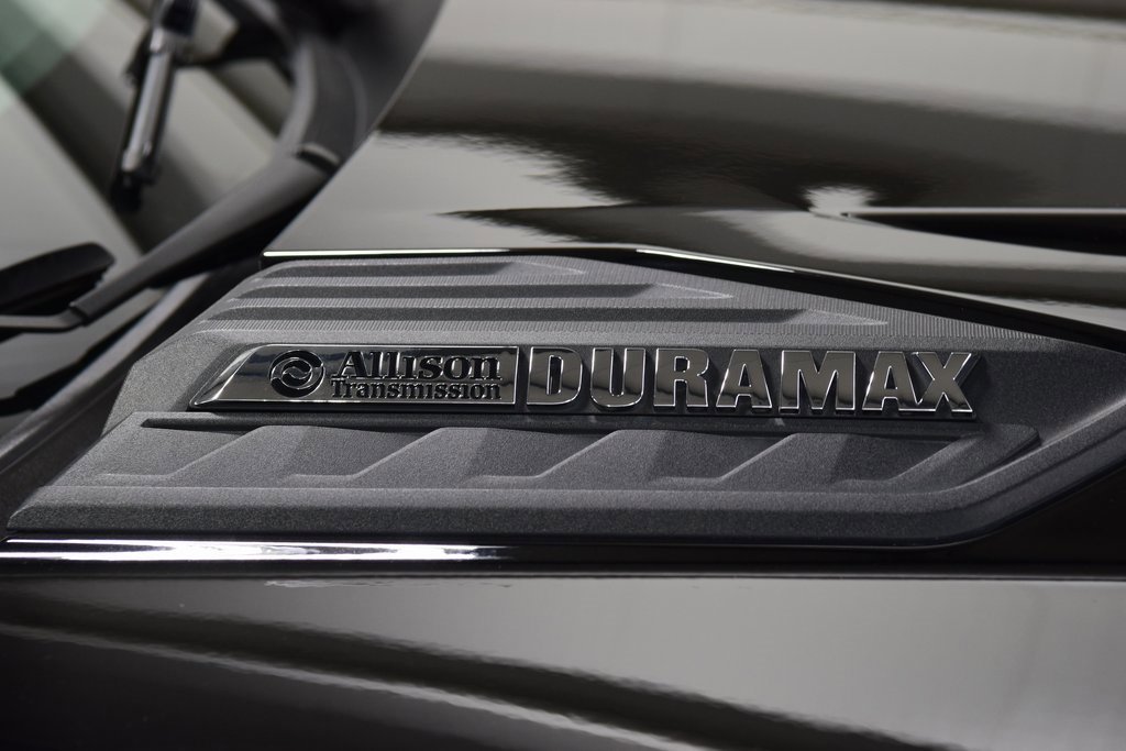 Used 2024 Chevrolet Silverado 2500 High Country image 17