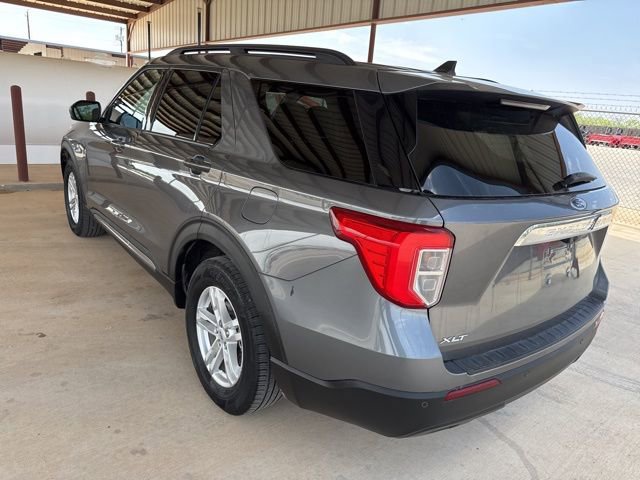 Used 2023 Ford Explorer XLT RWD image 6