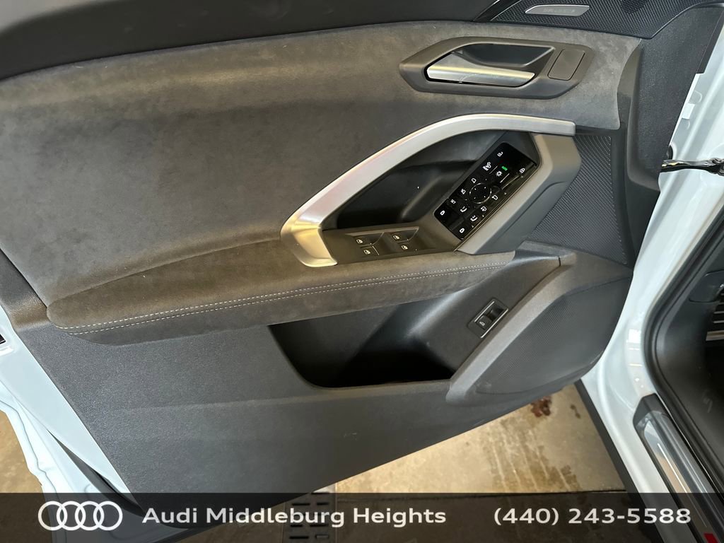 New 2025 Audi SQ5 Premium Plus image 12