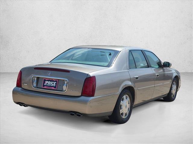 Used 2004 Cadillac De Ville w/ Equipment Group FWD image 5