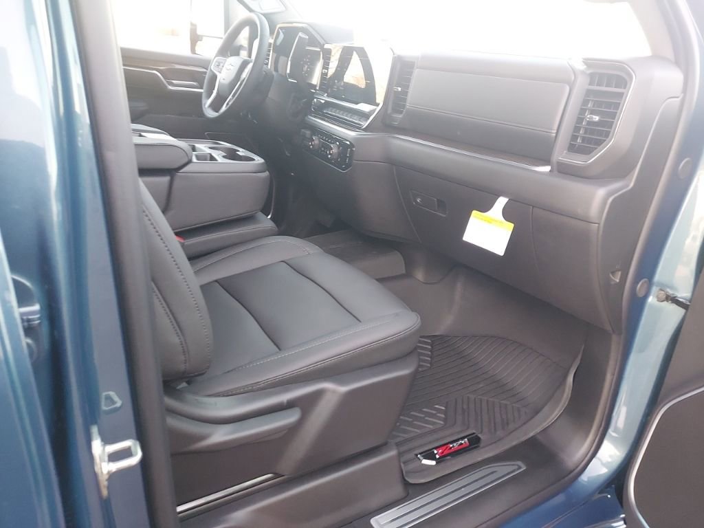 New 2026 Chevrolet Silverado 3500 LT w/ All Star Edition image 23
