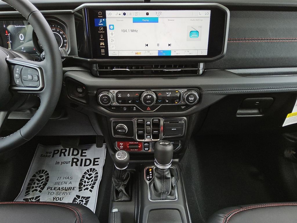 New 2025 Jeep Wrangler Unlimited Rubicon w/ XTREMEE 35" Tire Package image 11