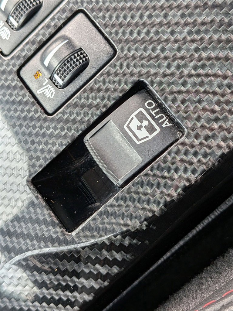 Used 2024 Toyota 4Runner TRD Off-Road Premium image 16